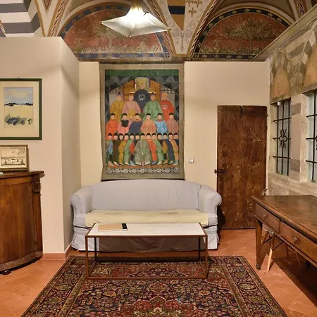 Cozy In A Private Museum In Oltrarno Apartment